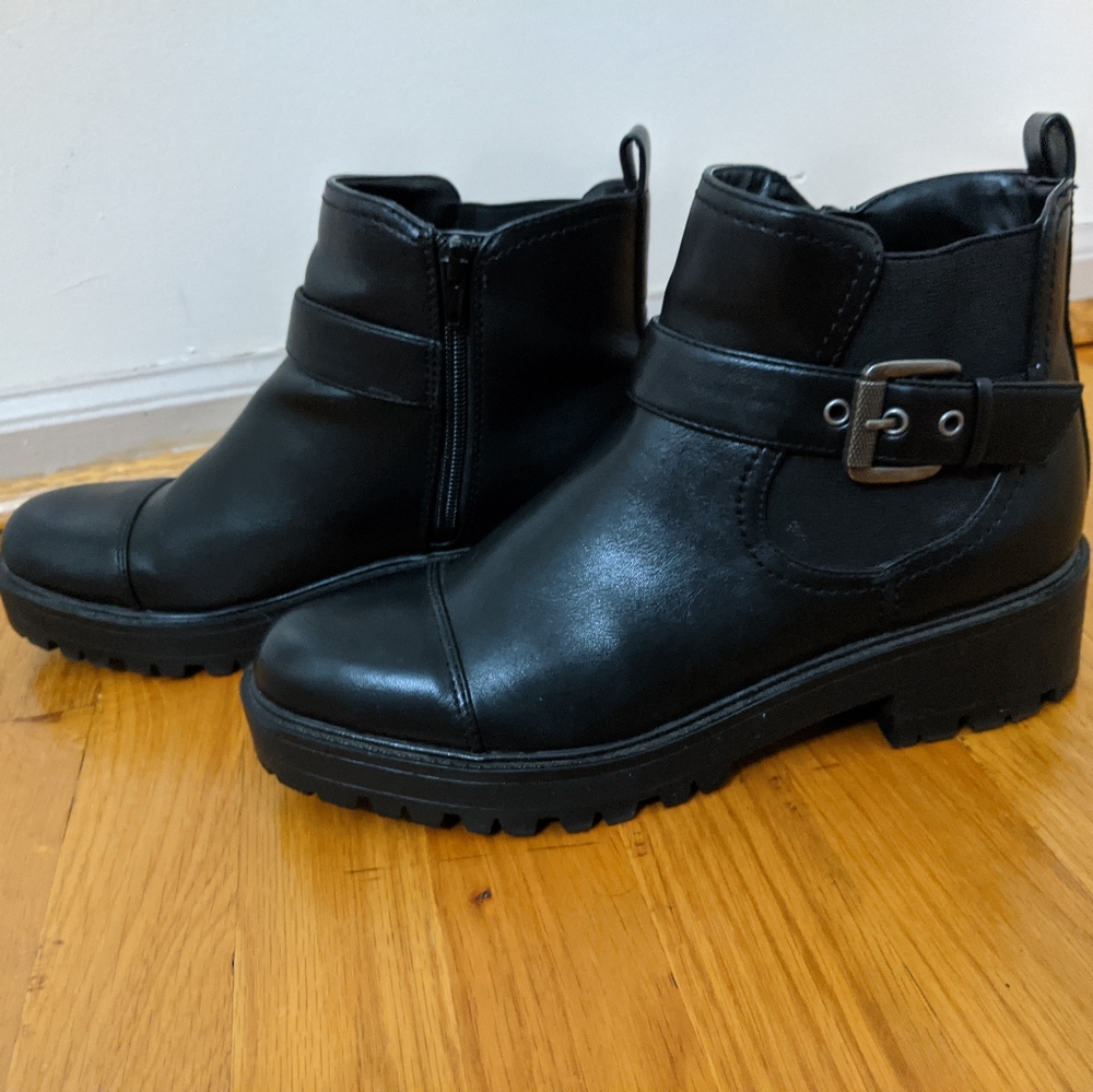 Indigo Rd Black Chunky Booties